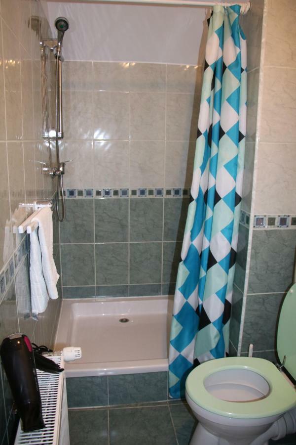 Casa Leny Hotel Tohanu Nou ภายนอก รูปภาพ